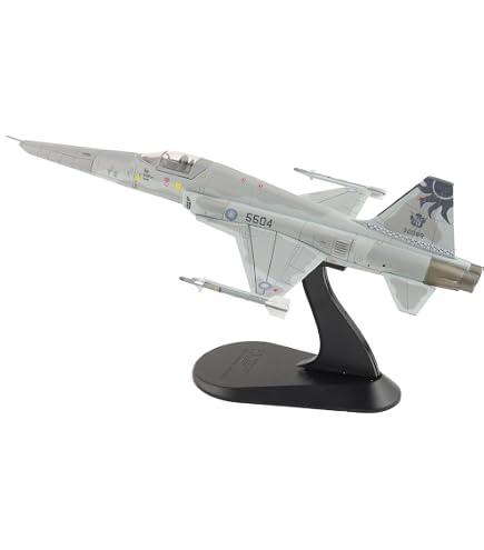 Amazon.co.jp: ホビーマスター | 1:72スケール ダイキャスト軍用機